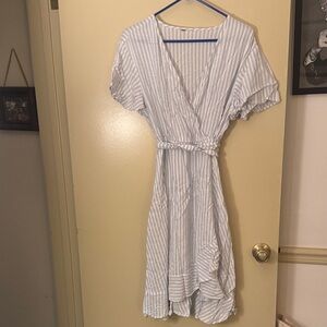 Source Unknown Light Blue Striped Midi Dress